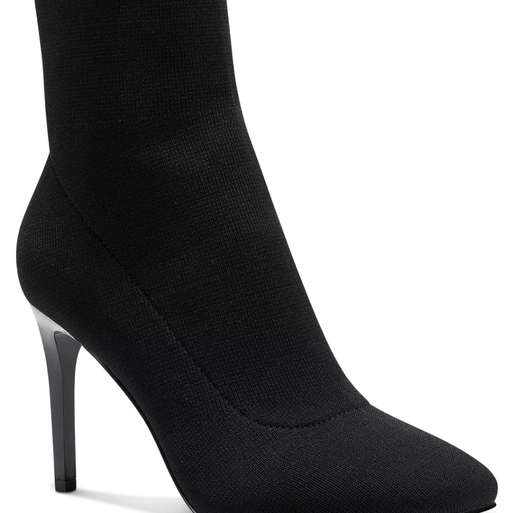 INC Vidalia knit booties sz 9